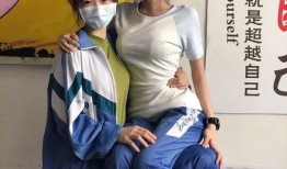 校服妹妹吃瓜,校服妹妹的瓜田奇遇记