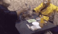 吃瓜女GIF,揭秘吃瓜女GIF背后的趣味瞬间