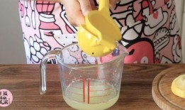 柠檬不酸吃瓜不甜,柠檬不酸，吃瓜不甜，揭秘食物背后的秘密