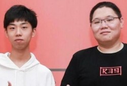 直播一哥吃瓜