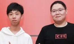 直播一哥吃瓜