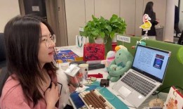 同事吃的瓜图,一场职场八卦盛宴