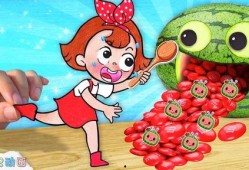 幼儿吃瓜视频素材,萌态十足引网友热议