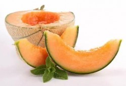 吃哈密瓜降火吗,夏日消暑佳品揭秘