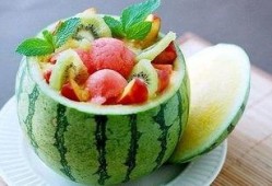 小蜜瓜吃西瓜,小蜜瓜的西瓜奇遇记