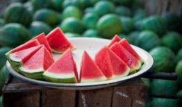 每日惠总吃瓜,揭秘娱乐圈吃瓜背后的真相与笑料