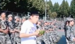 带你吃瓜之军训,揭秘军训那些事儿