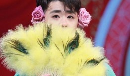 吃瓜姐妹张云雷,吃瓜姐妹心中的喜剧担当