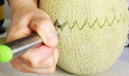 化疗吃哈密瓜行吗,化疗期间可否食用哈密瓜？