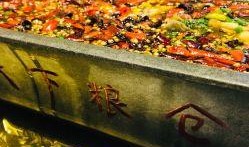 民间粮仓吃瓜,吃瓜趣事多