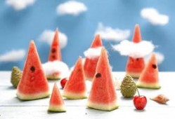 过年吃瓜仪式感,揭秘过年吃瓜仪式感背后的文化内涵