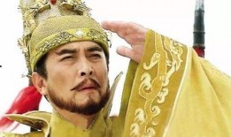 吃瓜成了皇上掌舵者,传奇逆袭之路